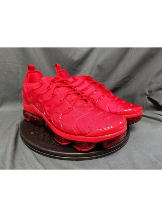 Nike Air VaporMax Plus Sneakers Triple Red CW6973 600 Mens Size 8.5 NEW NO BOX! main image 2